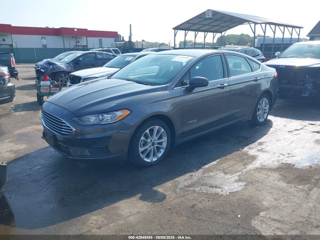 2019 Ford Fusion Hybrid Se მანქანა იყიდება აუქციონზე, vin: 3FA6P0LU0KR125609, აუქციონის ნომერი: 42949385
