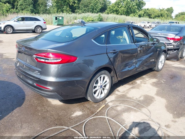 2019 Ford Fusion Hybrid Se მანქანა იყიდება აუქციონზე, vin: 3FA6P0LU0KR125609, აუქციონის ნომერი: 42949385