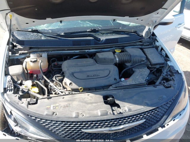Chrysler 2023 2023 2C4RC1CG7PR531922 Image 10