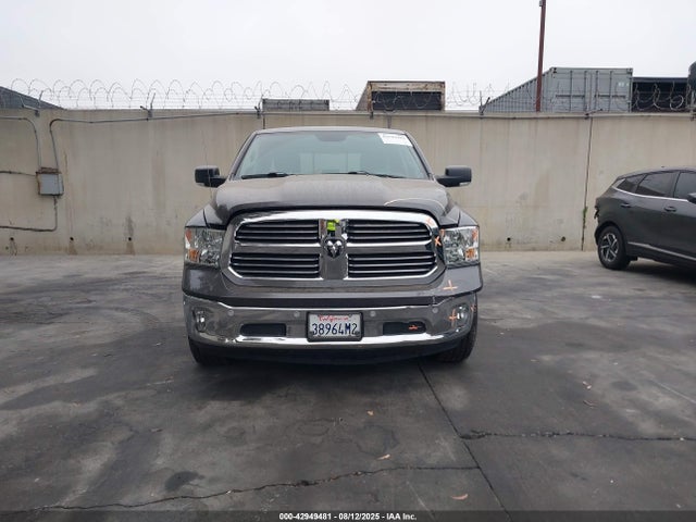 RAM 1500 2018 1C6RR6GT4JS169287 Image 12