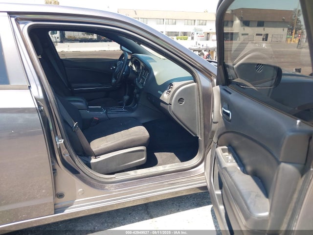 2C3CDXBG4EH300085 Dodge 2014