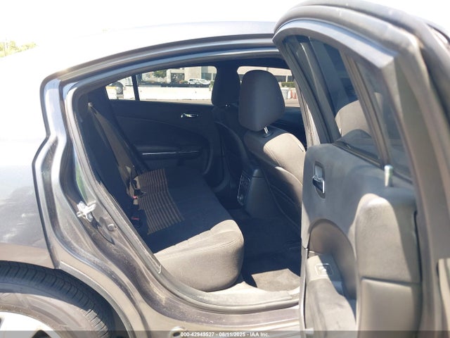 2C3CDXBG4EH300085 Dodge 2014