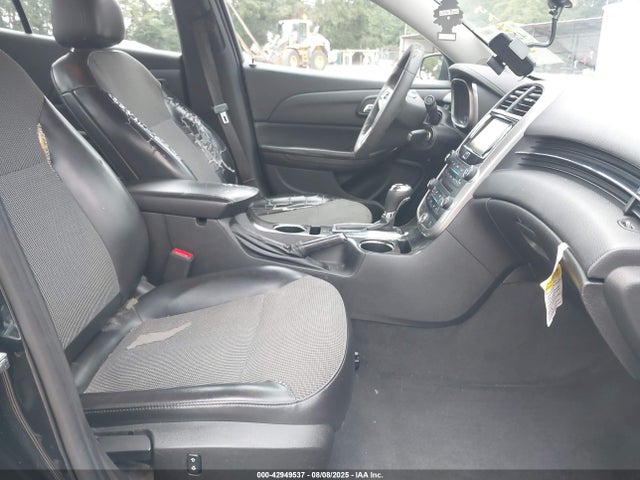 Chevrolet lkw 2015 1G11C5SL5FF339674 Image 5