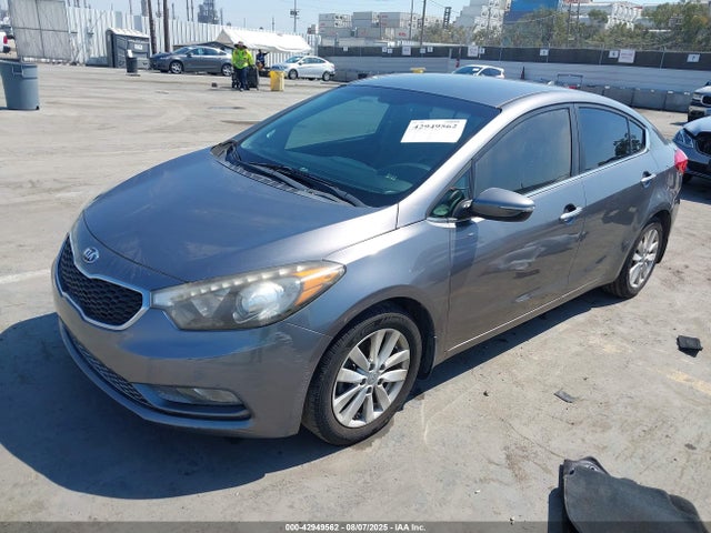 KIA 2014 2014 KNAFX4A84E5202719 Image 2