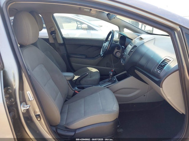 KIA 2014 2014 KNAFX4A84E5202719 Image 5