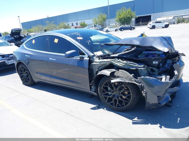 2019 TESLA MODEL 3 5YJ3E1EAXKF536996 Photo 0