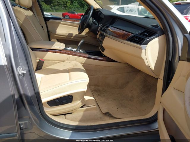 2011 BMW X5 5UXZW0C56BL656118 Photo 4