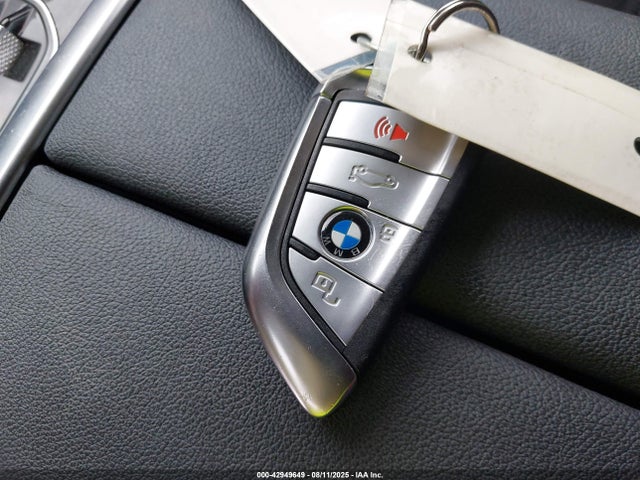 BMW X7 2020 5UXCW2C08L9B60177 Image 11