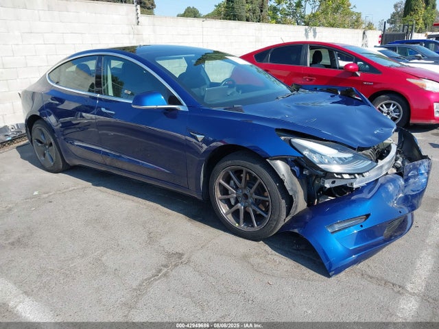 2019 TESLA MODEL 3 5YJ3E1EAXKF347202 Photo 0