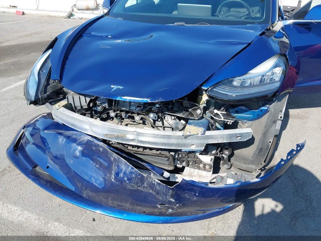 2019 TESLA MODEL 3 5YJ3E1EAXKF347202 Photo 5