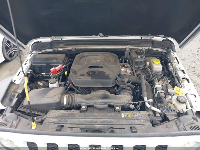 1C4HJXEN0LW128589 Jeep 2020