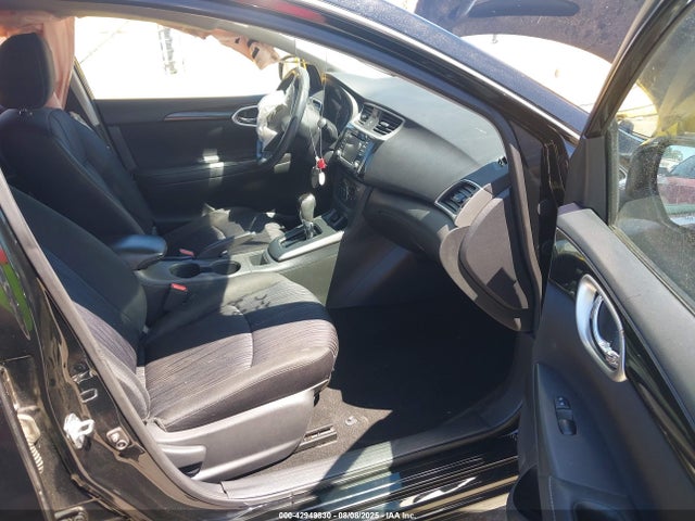 3N1AB7AP0JY225659 Nissan Sentra