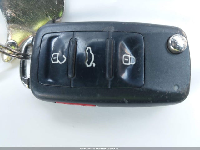 3VWD17AJ5GM291193 Volkswagen 1.8t