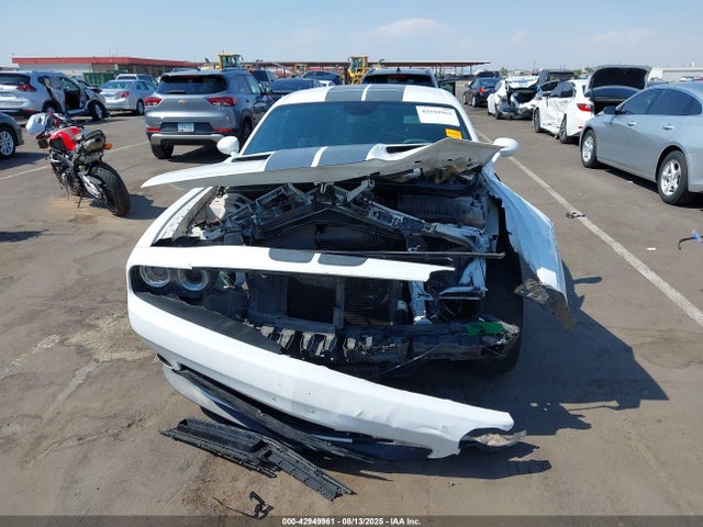Dodge Challenger 2017 2C3CDZBTXHH618273 Image 6