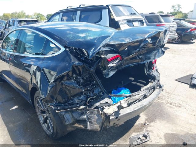 2018 TESLA MODEL 3 5YJ3E1EA6JF152440 Photo 5