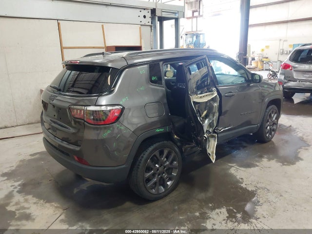 Jeep Compass 2021 3C4NJDEB3MT529004 Image 4