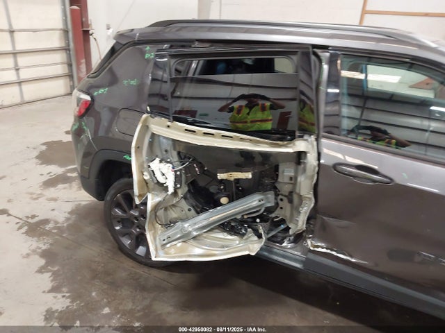Jeep Compass 2021 3C4NJDEB3MT529004 Image 6