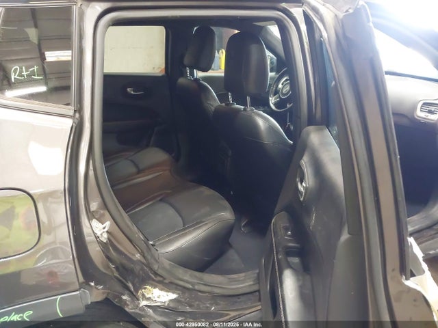 Jeep Compass 2021 3C4NJDEB3MT529004 Image 8