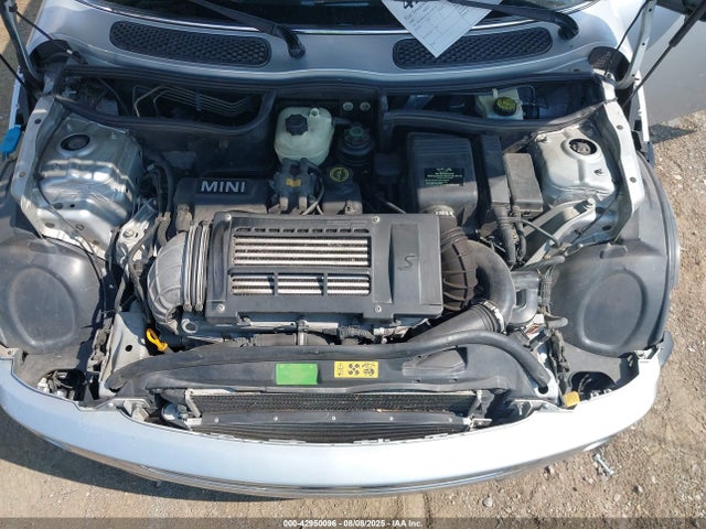 2006 MINI COOPER S WMWRE33576TG99734 Photo 9