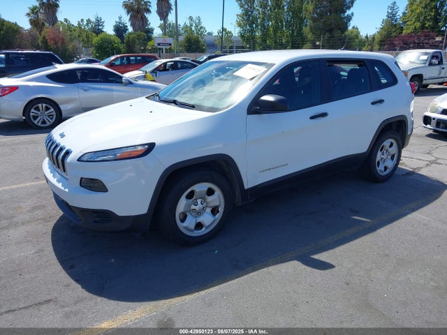 1C4PJLAB4EW104296 Jeep Cherokee