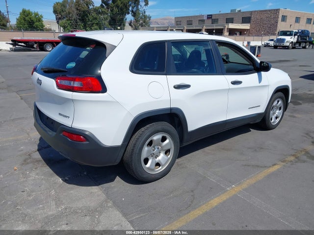 1C4PJLAB4EW104296 Jeep Cherokee