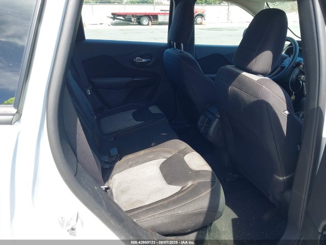 1C4PJLAB4EW104296 Jeep Cherokee