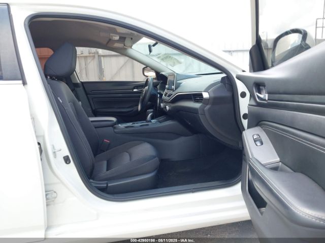 2019 NISSAN ALTIMA 1N4BL4BV6KC154591 Photo 4