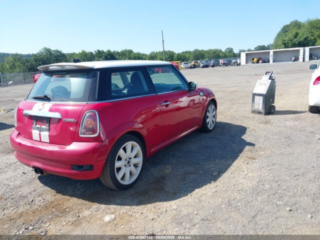 2010 MINI COOPER S WMWMF7C52ATZ70834 Photo 3