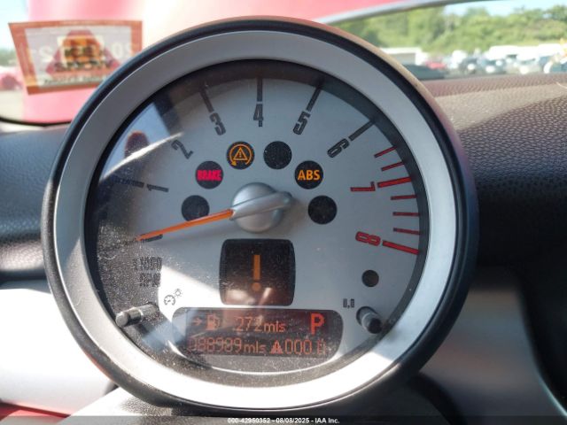2010 MINI COOPER S WMWMF7C52ATZ70834 Photo 6