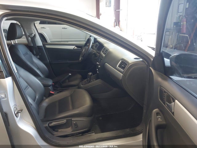 3VWD07AJ9EM433612 Volkswagen 2014