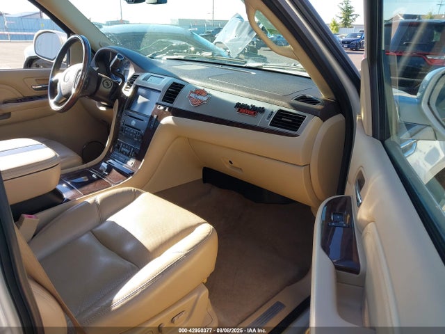 2009 CADILLAC ESCALADE 1GYFK23269R121695 Photo 4
