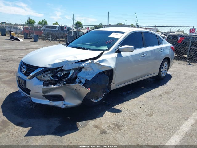 1N4AL3APXGC227817 Nissan 2016
