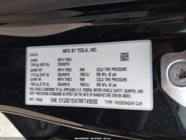 2024 TESLA MODEL 3 5YJ3E1EA7RF749592 Photo 8