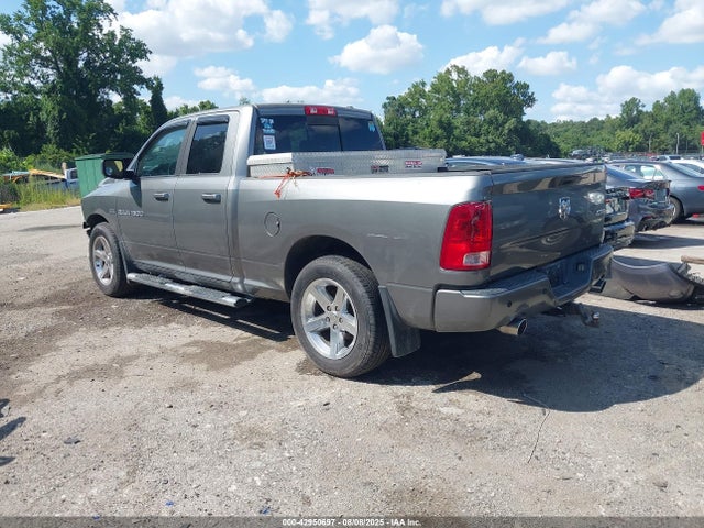 42950697 :رقم المزاد ، 1D7RV1GT3BS548540 vin ، 2011 Ram Ram 1500 Sport مزاد بيع