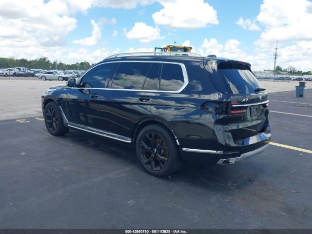 2023 BMW X7 5UX23EM04P9R27689 Photo 2