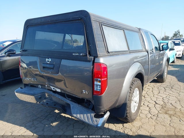 1N6BD0CT8HN725067 Nissan 2017