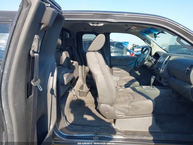 1N6BD0CT8HN725067 Nissan 2017