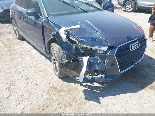 2017 AUDI A3 WAUAUGFF1H1066282 Photo 5