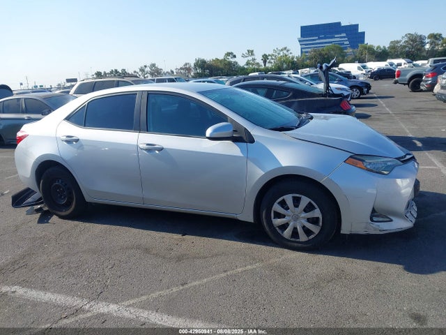 Toyota 2zr-fe 2017 5YFBURHE8HP599605 Image 13