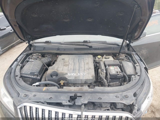 42950948 :رقم المزاد ، 1G4GF5G3XFF261504 vin ، 2015 Buick Lacrosse Premium Ii مزاد بيع
