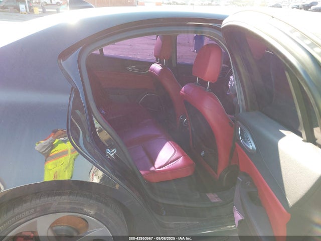 Alfa Romeo 2017 2017 ZARFAEBNXH7532474 Image 8