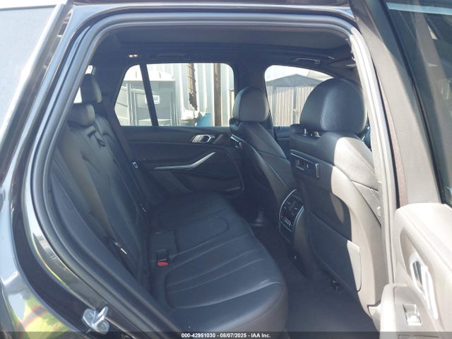 5UXTA6C09N9L49183 BMW X5
