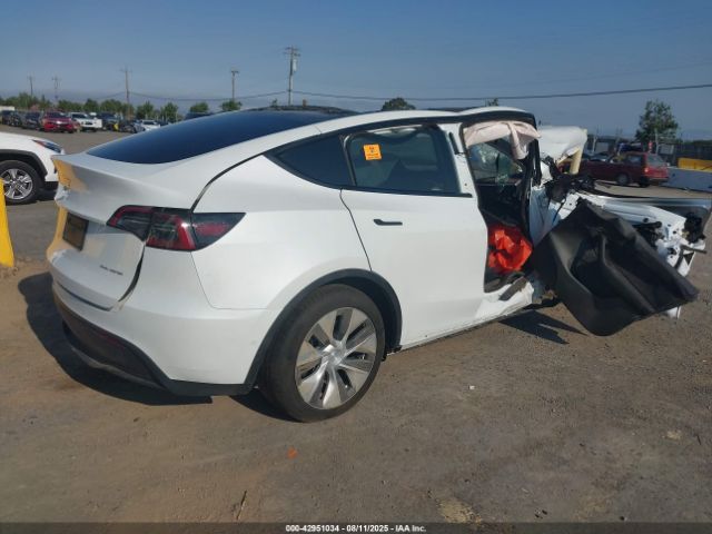 2022 TESLA MODEL Y 7SAYGDEE8NF357349 Photo 3