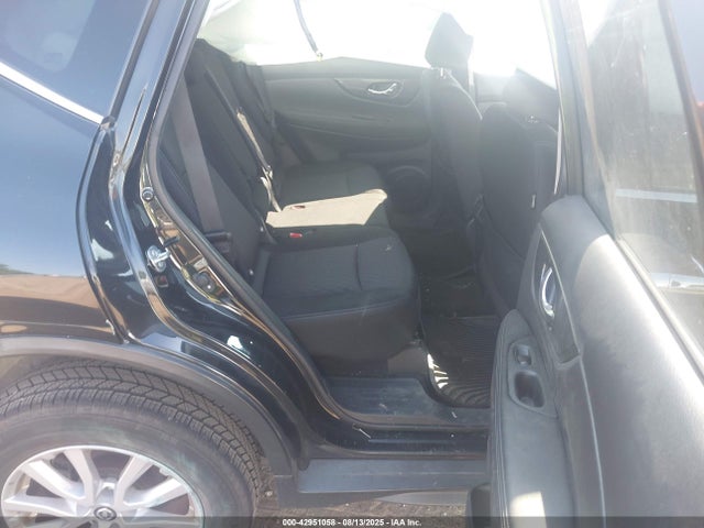 Nissan Rogue 2017 KNMAT2MVXHP561659 Image 8