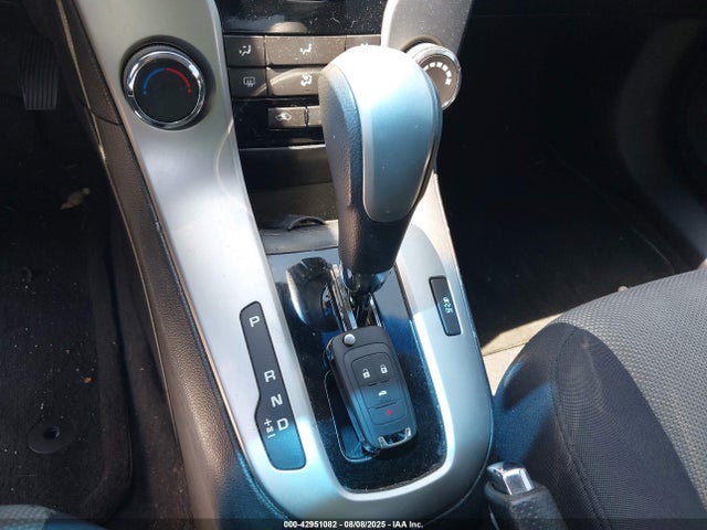 1G1PA5SG8F7103372 Chevrolet lwe