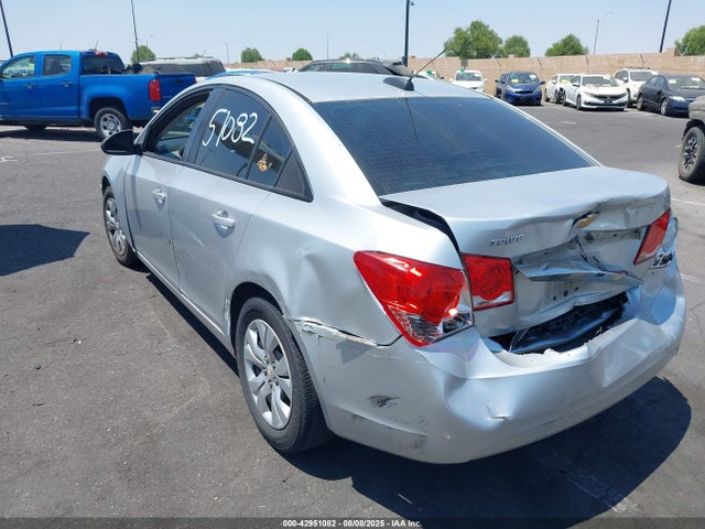1G1PA5SG8F7103372 Chevrolet lwe