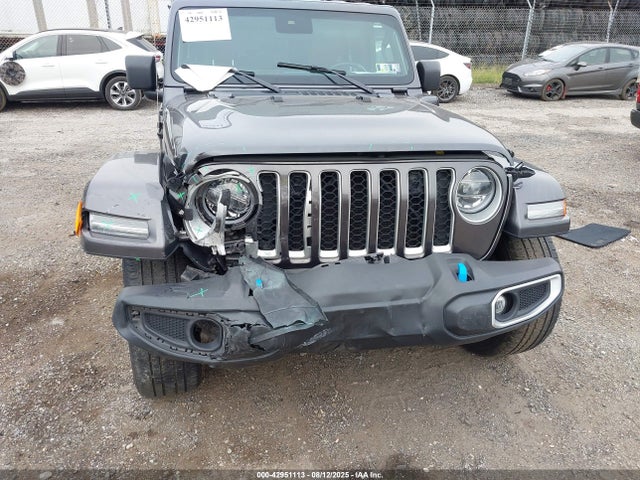 1C4JJXP6XNW186817 Jeep 2022