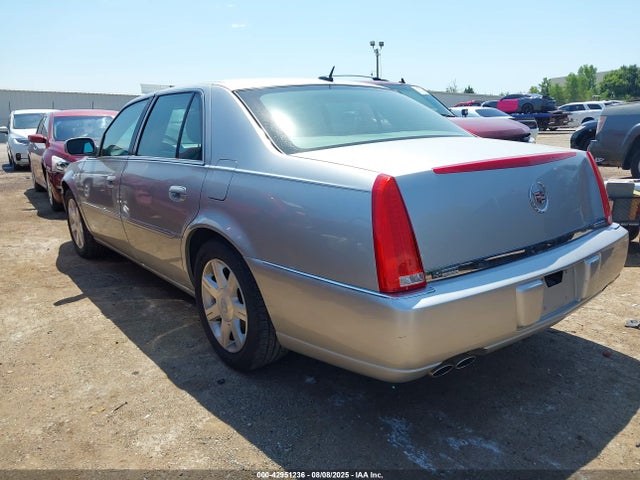 2007 CADILLAC DTS 1G6KD57Y47U112358 Photo 2