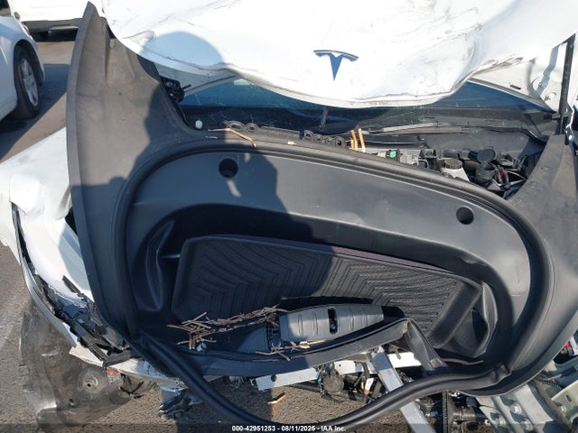 Продажа на аукционе авто 2023 Tesla Model 3 Rear-wheel Drive, vin: 5YJ3E1EA6PF655944, номер лота: 42951253