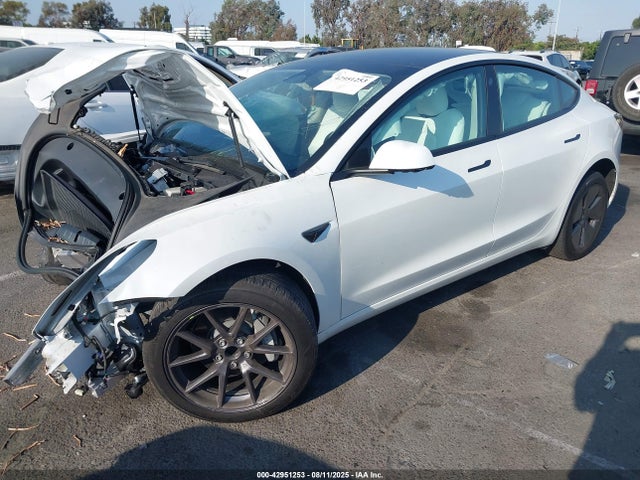 Продажа на аукционе авто 2023 Tesla Model 3 Rear-wheel Drive, vin: 5YJ3E1EA6PF655944, номер лота: 42951253